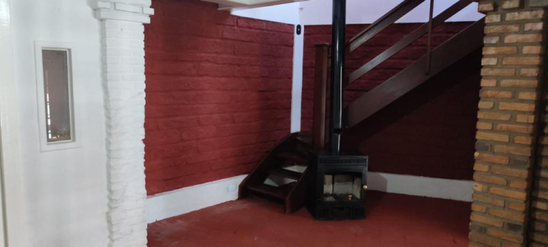 Imagem Casa com 3 Quartos à Venda, 310 m² em Vila Nova - Porto Alegre