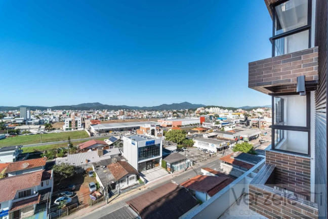 Apartamento com 2 Quartos à Venda, 68 m² em Estados - Balneário Camboriú
