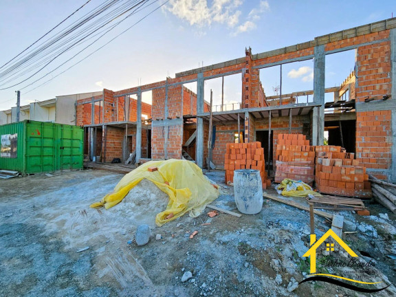 Casa com 3 Quartos à Venda,  em Salinas - Balneário Barra Do Sul