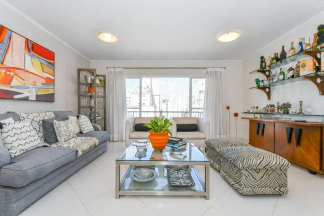 Imóvel com 4 Quartos à Venda, 303 m² em Brooklin Paulista - São Paulo