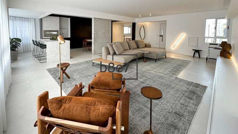 Apartamento com 4 Quartos à Venda, 250 m² em água Verde - Curitiba