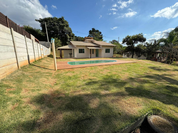 Imagem Chácara com 3 Quartos à Venda, 1 m² em Parque Do Lago - Itatiaiuçu