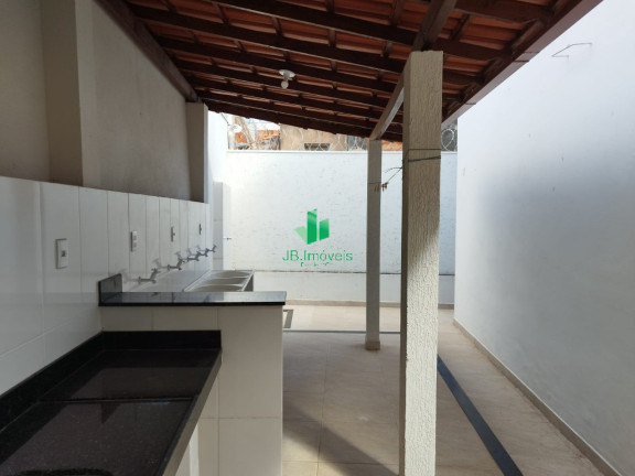 Imagem Casa com 3 Quartos para Alugar, 1 m² em Morrinhos - Montes Claros