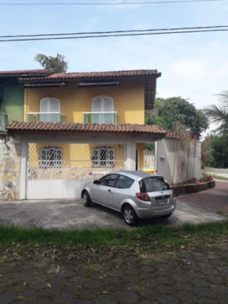 Imagem Sobrado com 3 Quartos à Venda, 110 m² em São Lourenço - Bertioga Imagem Sobrado com 3 Quartos à Venda, 110 m² em São Lourenço - Bertioga