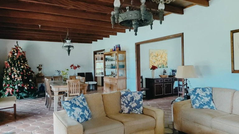 Imagem Casa com 4 Quartos à Venda, 350 m² em Campinas Imagem Casa com 4 Quartos à Venda, 350 m² em Campinas