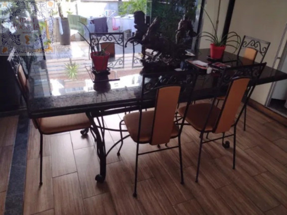 Imagem Casa com 3 Quartos para Alugar, 320 m² em Gonzaga - Santos