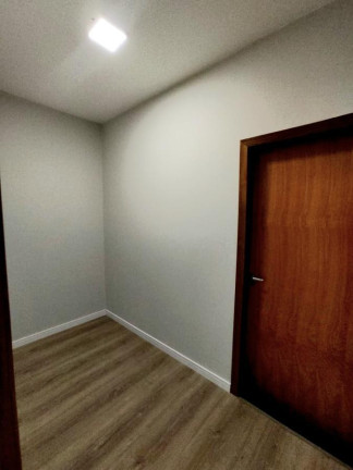 Imagem Casa com 2 Quartos à Venda, 169 m² em Jardim Espanha - Maringá