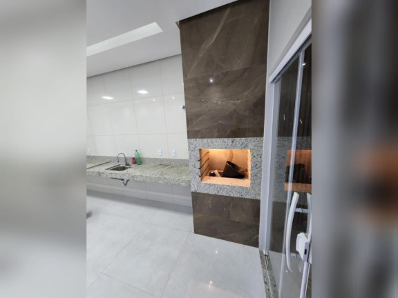 Imagem Casa com 3 Quartos à Venda, 182 m² em Plano Diretor Sul - Palmas