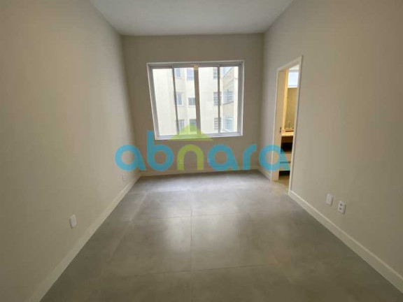 Imagem Apartamento com 3 Quartos à Venda, 145 m² em Copacabana - Rio De Janeiro Imagem Apartamento com 3 Quartos à Venda, 145 m² em Copacabana - Rio De Janeiro
