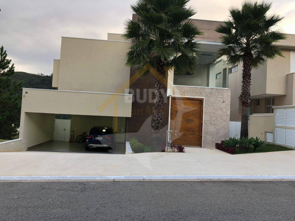 Casa com 4 Quartos à Venda ou Locação, 420 m² em Centro Comercial Jubran - Barueri