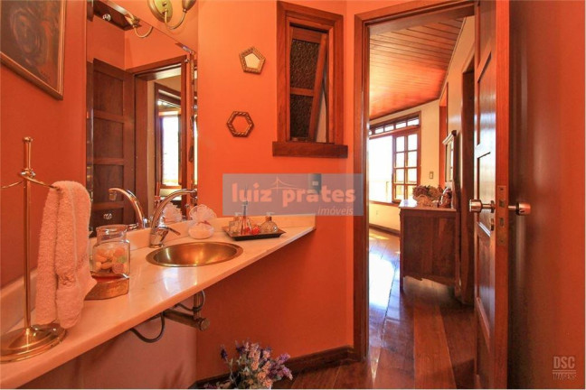 Imagem Apartamento com 1 Quarto à Venda, 157 m² em Petrópolis - Porto Alegre