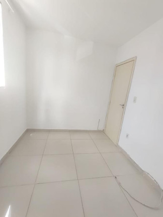Imagem Imóvel com 2 Quartos para Alugar, 55 m² em Ipitanga - Lauro De Freitas