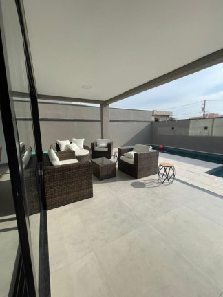 Imagem Casa com 3 Quartos à Venda, 260 m² em Residencial Ouroville - Taubaté
