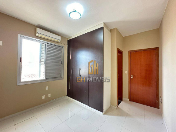 Imagem Sobrado com 3 Quartos para Alugar, 250 m² em Jardins Madri - Goiânia