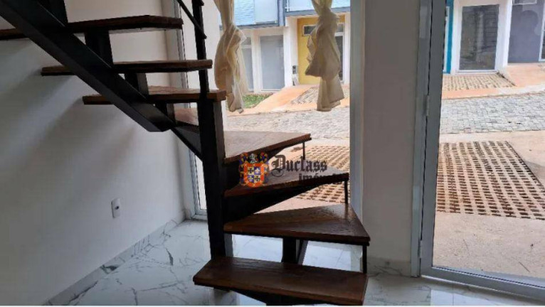 Imagem Sobrado com 2 Quartos à Venda, 65 m² em Pinheirinho - Jarinu
