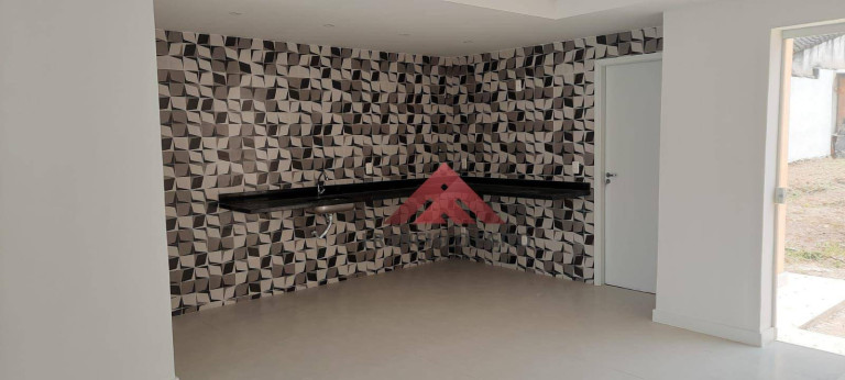 Imagem Casa com 3 Quartos à Venda, 251 m² em Itaipu - Niterói