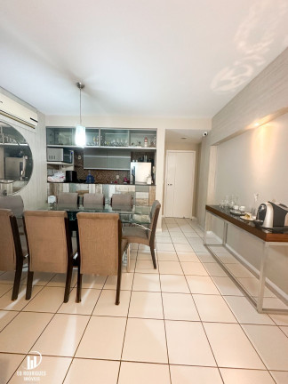 Imagem Apartamento com 3 Quartos à Venda, 74 m² em Ponta Verde - Maceió