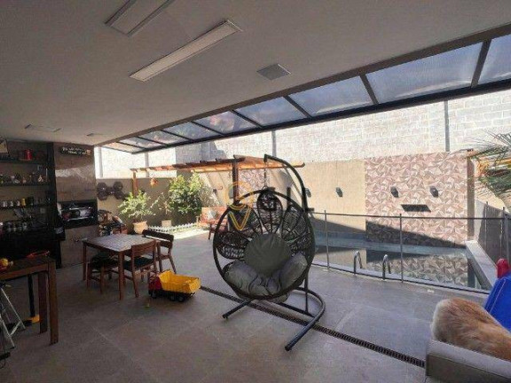 Imagem Sobrado com 3 Quartos à Venda, 220 m² em Parque Califórnia - Jacareí