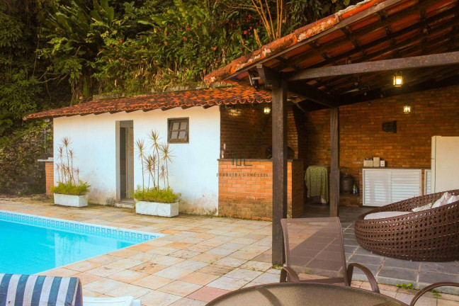 Imagem Casa com 3 Quartos à Venda, 312 m² em Itaipu - Niterói Imagem Casa com 3 Quartos à Venda, 312 m² em Itaipu - Niterói