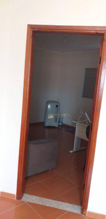 Imagem Imóvel com 2 Quartos à Venda, 294 m² em Centro - Lorena