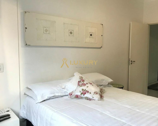 Imagem Imóvel com 3 Quartos à Venda, 244 m² em Buritis - Belo Horizonte