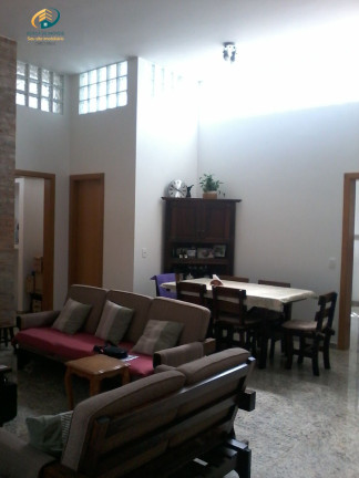 Imagem Casa com 3 Quartos à Venda, 180 m² em Mirandópolis - São Paulo