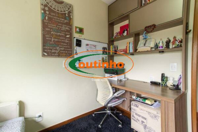 Imagem Apartamento com 4 Quartos à Venda, 140 m² em Tijuca - Rio De Janeiro Imagem Apartamento com 4 Quartos à Venda, 140 m² em Tijuca - Rio De Janeiro
