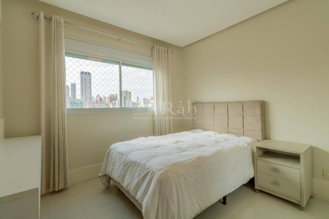 Imagem Apartamento com 3 Quartos à Venda, 151 m² em Centro - Balneário Camboriú Imagem Apartamento com 3 Quartos à Venda, 151 m² em Centro - Balneário Camboriú