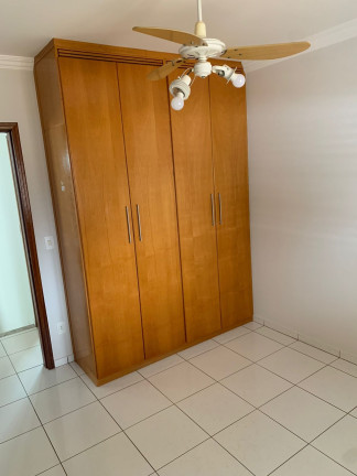 Imagem Casa com 4 Quartos à Venda, 260 m² em Vila Santo Antônio - Bauru