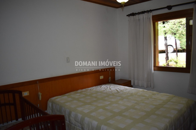 Imagem Casa com 4 Quartos à Venda, 167 m² em Região Do Vale Encantado - Campos Do Jordão Imagem Casa com 4 Quartos à Venda, 167 m² em Região Do Vale Encantado - Campos Do Jordão