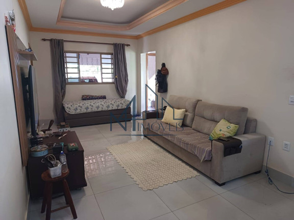 Imagem Casa com 3 Quartos à Venda, 360 m² em Parque Santa Cecília - Aparecida De Goiânia Imagem Casa com 3 Quartos à Venda, 360 m² em Parque Santa Cecília - Aparecida De Goiânia