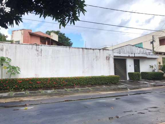 Imagem Casa com 3 Quartos à Venda, 600 m² em Ponta Negra - Manaus Imagem Casa com 3 Quartos à Venda, 600 m² em Ponta Negra - Manaus