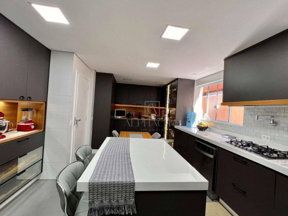 Imagem Casa com 5 Quartos à Venda, 400 m² em Alphaville 03 - Santana De Parnaíba Imagem Casa com 5 Quartos à Venda, 400 m² em Alphaville 03 - Santana De Parnaíba