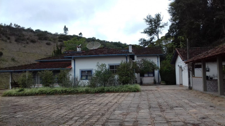 Imagem Imóvel com 7 Quartos à Venda, 400 m² em águas Claras - São José Do Vale Do Rio Preto