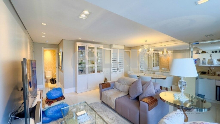 Imagem Apartamento com 3 Quartos à Venda, 102 m² em Jardim Europa - Porto Alegre Imagem Apartamento com 3 Quartos à Venda, 102 m² em Jardim Europa - Porto Alegre
