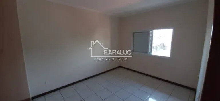 Imagem Sobrado com 3 Quartos à Venda, 180 m² em Jardim Astro - Sorocaba Imagem Sobrado com 3 Quartos à Venda, 180 m² em Jardim Astro - Sorocaba