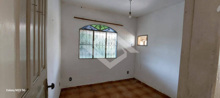 Imagem Casa com 2 Quartos à Venda, 84 m² em Sepetiba - Rio De Janeiro