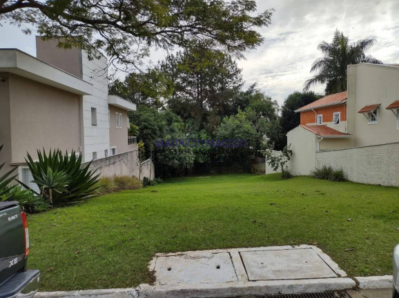 Terreno à Venda, 560 m² em Alphaville - Santana De Parnaíba