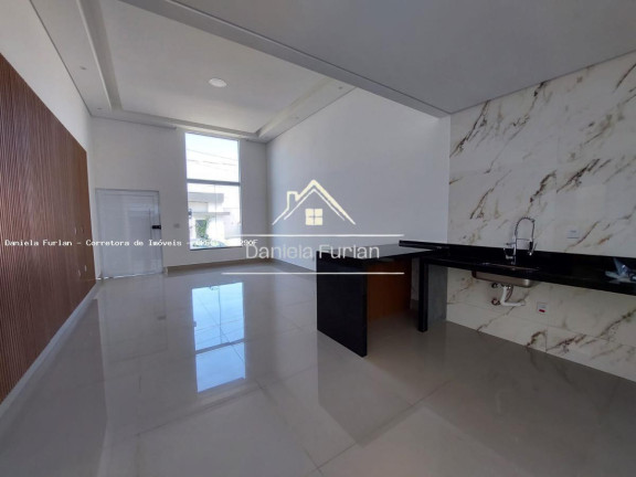 Imagem Casa de Condomínio com 3 Quartos à Venda, 115 m² em Condomínio Terras De São Francisco - Sorocaba Imagem Casa de Condomínio com 3 Quartos à Venda, 115 m² em Condomínio Terras De São Francisco - Sorocaba
