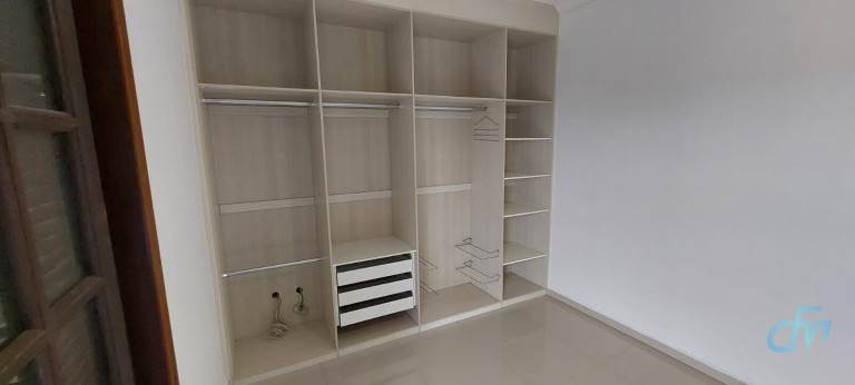 Imagem Sobrado com 3 Quartos à Venda, 100 m² em Alto Ipiranga - Mogi Das Cruzes