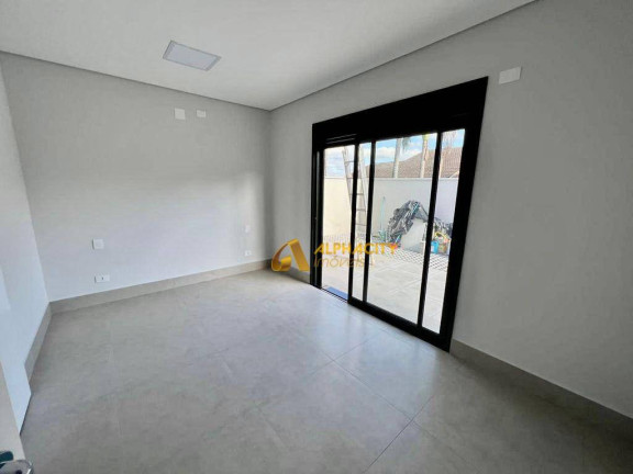 Imagem Casa com 3 Quartos à Venda, 200 m² em Residencial Cinco (alphaville) - Santana De Parnaíba Imagem Casa com 3 Quartos à Venda, 200 m² em Residencial Cinco (alphaville) - Santana De Parnaíba