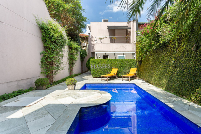 Casa com 3 Quartos à Venda, 260 m² em Jardim Paulistano - São Paulo