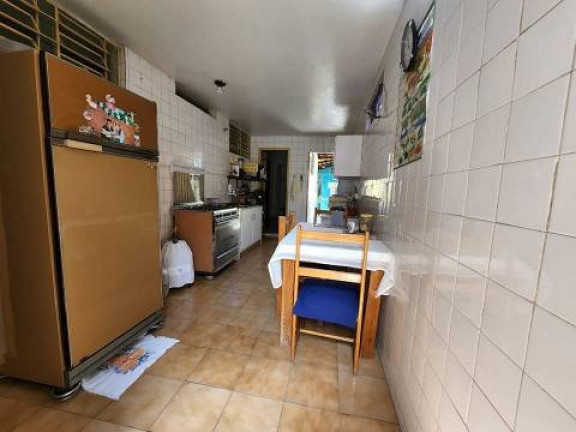 Imagem Casa com 5 Quartos à Venda, 360 m² em São João - Teresina