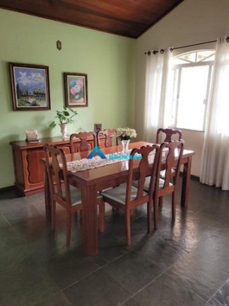 Imagem Casa com 3 Quartos à Venda, 275 m² em Jardim Do Lírio - Jundiaí