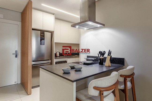 Imagem Apartamento com 1 Quarto à Venda, 63 m² em Centro - Florianópolis
