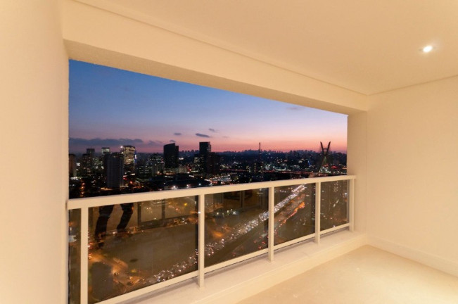 Imóvel com 2 Quartos à Venda, 67 m² em Brooklin Paulista - São Paulo