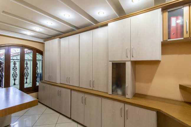 Imagem Casa com 3 Quartos à Venda, 331 m² em Vila Galvão - Guarulhos Imagem Casa com 3 Quartos à Venda, 331 m² em Vila Galvão - Guarulhos