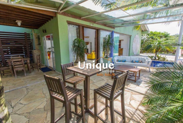 Imagem Casa com 5 Quartos à Venda, 650 m² em Ferradura - Armação Dos Búzios Imagem Casa com 5 Quartos à Venda, 650 m² em Ferradura - Armação Dos Búzios