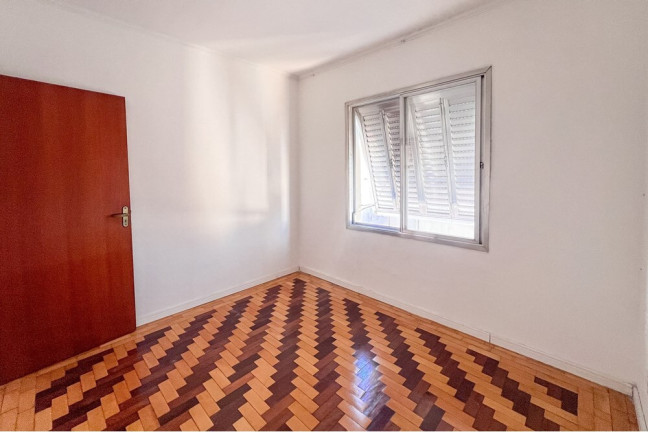 Imagem Imóvel com 4 Quartos à Venda, 94 m² em Navegantes - Porto Alegre