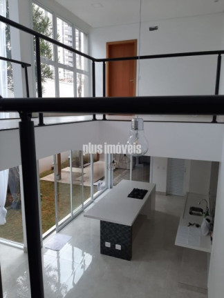 Imagem Casa com 3 Quartos à Venda, 340 m² em Bosque Da Saúde - São Paulo Imagem Casa com 3 Quartos à Venda, 340 m² em Bosque Da Saúde - São Paulo